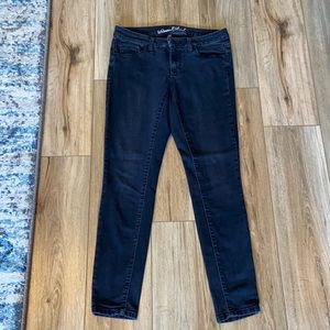 Universal Thread Black Skinny Jeans